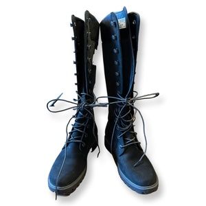 Waterproof hiking style Timberland knee high black lace up boots-6.5